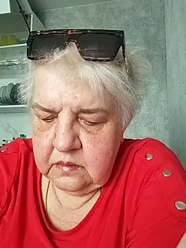 Snapshot of HapinessLovee chatting on 14, 5, 2026 HapinessLovee online show from 14, 5, 2026
