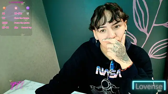 Snapshot of Kiara_Fox__ chatting on 20, 5, 2026 Kiara Fox online show from 20, 5, 2026