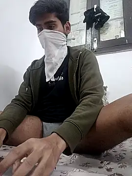 Snapshot of Bigdickboy2406 chatting on 16, 12, 2025 Bigdickboy2406 online show from 16, 12, 2025