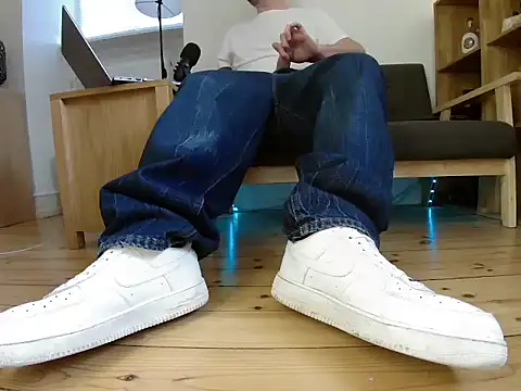Snapshot of jonas_camboy chatting on 19, 5, 2026 jonas camboy online show from 19, 5, 2026