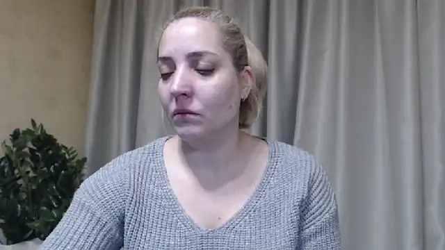 Snapshot of sweetpussy chatting on 5, 2, 2026 sweetpussy online show from 5, 2, 2026