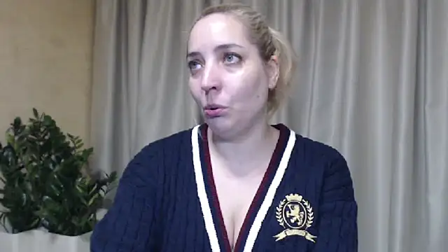 Snapshot of sweetpussy chatting on 12, 2, 2026 sweetpussy online show from 12, 2, 2026