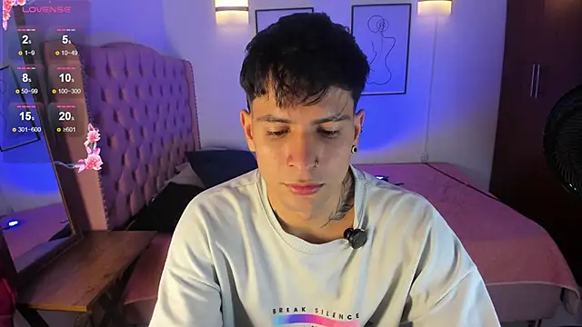 vaalentiino online show from 30, 3, 2026