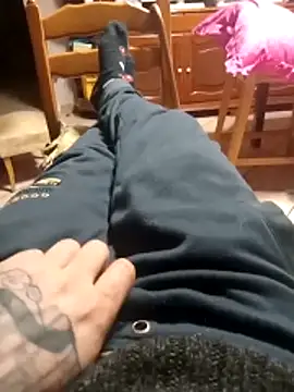 Snapshot of barbone15 chatting on 16, 3, 2026 barbone15 online show from 16, 3, 2026