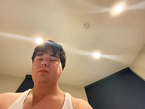 Snapshot of phantom898983 chatting on 5, 12, 2025 phantom898983 online show from 5, 12, 2025