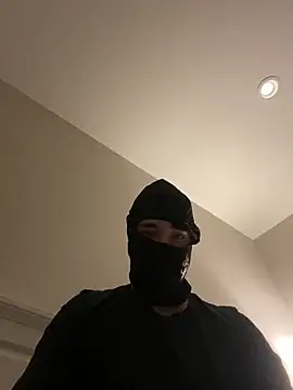 phantom898983 online show from 3, 2, 2026