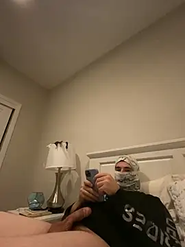 phantom898983 online show from 14, 4, 2026