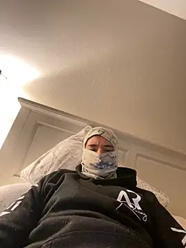 phantom898983 online show from 15, 4, 2026