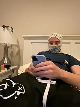 phantom898983 online show from 17, 4, 2026