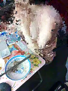 Snapshot of Alone_nothing chatting on 6, 3, 2026 Alone nothing online show from 6, 3, 2026