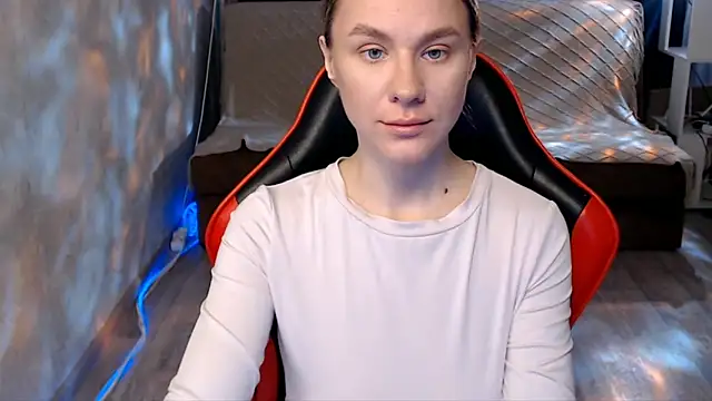 MiaBun1 online show from 18, 3, 2026