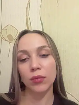 AnnaRow online show from 14, 12, 2025