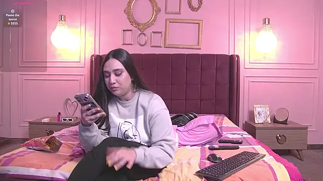 KendallVelvet online show from 14, 3, 2026