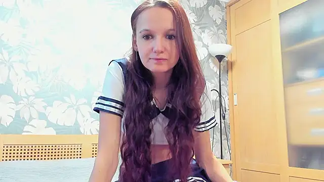 OliviaMuur online show from 3, 2, 2026