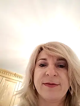 AhlyssaLove1155 online show from 9, 3, 2026