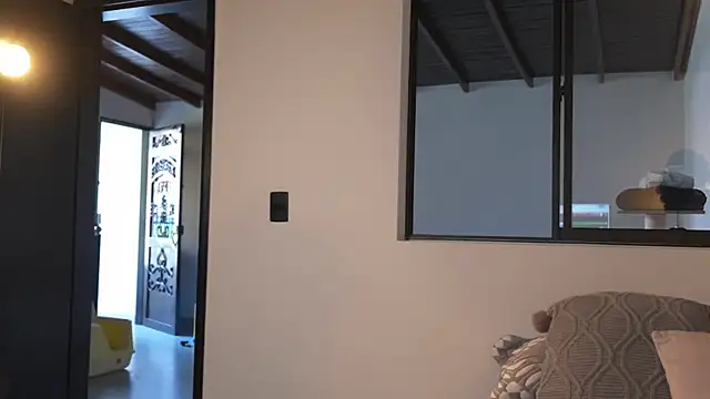 Snapshot of Estefania_Velez chatting on 23, 6, 2026 Estefania Velez online show from 23, 6, 2026