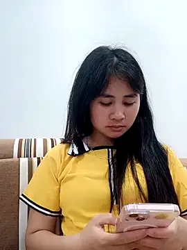 Him MountainGirl online show from 7, 4, 2026