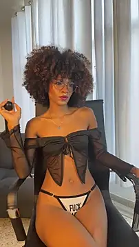 Snapshot of NaomiClay chatting on 1, 5, 2026 NaomiClay online show from 1, 5, 2026