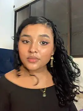 ladulcemary  online show from 5, 3, 2026