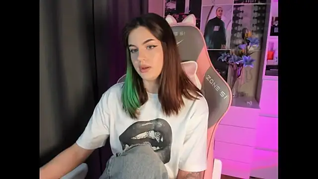 NikkieKitty online show from 3, 2, 2026