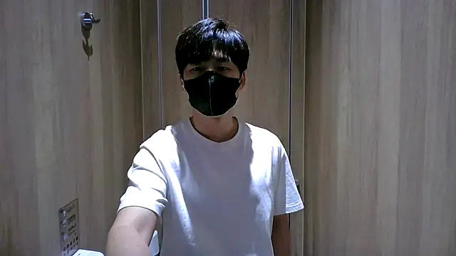 kimze7 online show from 9, 3, 2026