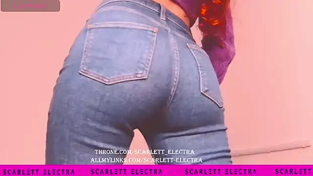 Snapshot of Scarlett_Electra chatting on 8, 1, 2026 Scarlett Electra online show from 8, 1, 2026