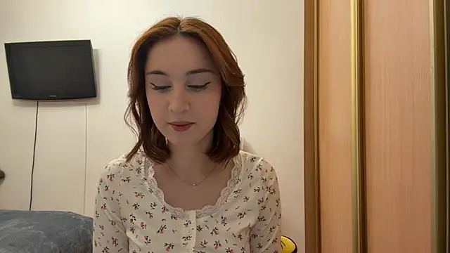 StacieLaudadio online show from 13, 1, 2026