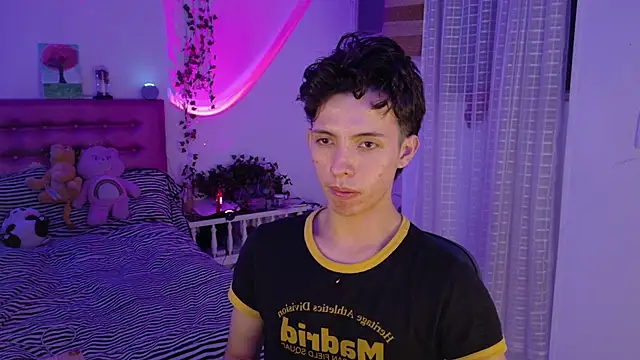 Dani Dancer online show from 16, 7, 2026