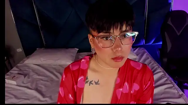 LyamMarven01 online show from 22, 12, 2025