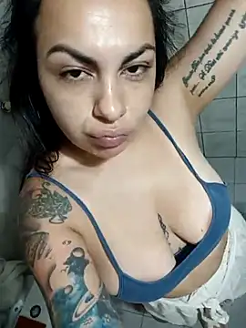 Snapshot of AmaTiffany chatting on 14, 12, 2025 AmaTiffany online show from 14, 12, 2025