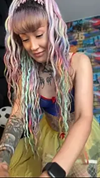 Snapshot of Tattoo__Moon chatting on 7, 7, 2026 Tattoo Moon online show from 7, 7, 2026