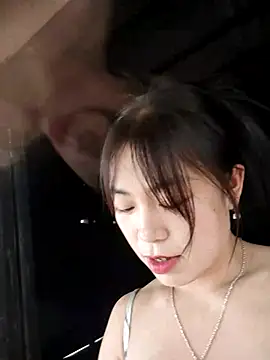 sofia-bae online show from 13, 4, 2026