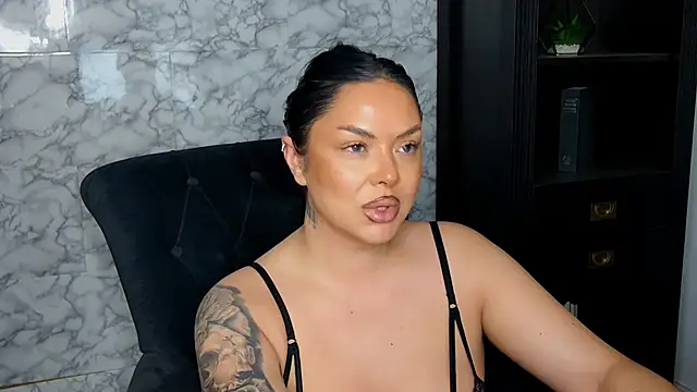 Snapshot of AngelaBabe3 chatting on 19, 12, 2025 AngelaBabe3 online show from 19, 12, 2025