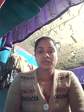 Snapshot of Poonam8080 chatting on 3, 2, 2026 Poonam8080 online show from 3, 2, 2026