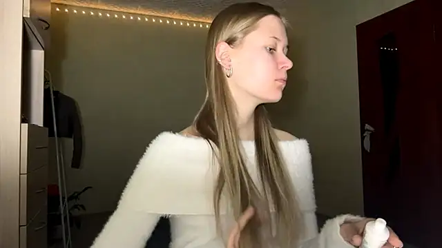 Snapshot of ZaidaSchwarten chatting on 12, 1, 2026 ZaidaSchwarten online show from 12, 1, 2026