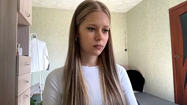 ZaidaSchwarten online show from 23, 3, 2026