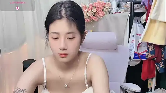 Yvonne-07 online show from 9, 3, 2026