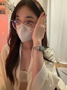 mimichannn99 online show from 5, 3, 2026