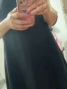 Snapshot of Yumi69 chatting on 12, 3, 2026 Yumi69 online show from 12, 3, 2026