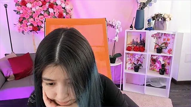 SirenMystiq online show from 2, 3, 2026