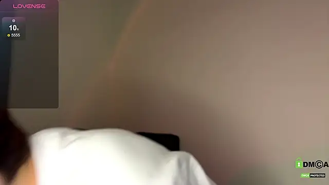 Snapshot of colestorm_ chatting on 13, 12, 2025 colestorm online show from 13, 12, 2025