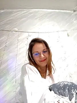 Snapshot of NikkyNatural chatting on 18, 12, 2025 NikkyNatural online show from 18, 12, 2025