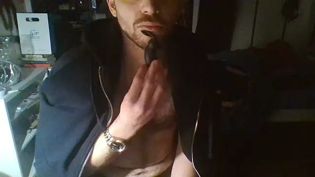 Snapshot of Andrebaby chatting on 20, 12, 2025 Andrebaby online show from 20, 12, 2025