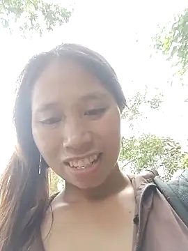 Snapshot of jikey- chatting on 17, 12, 2025 jikey- online show from 17, 12, 2025