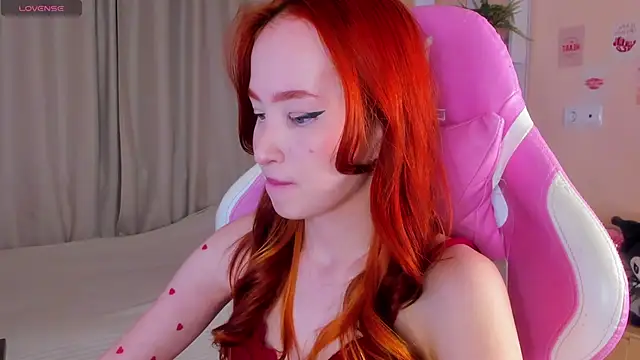 Snapshot of sunflare_ chatting on 13, 12, 2025 sunflare online show from 13, 12, 2025