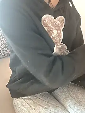 Snapshot of tenifer chatting on 19, 12, 2025 tenifer online show from 19, 12, 2025