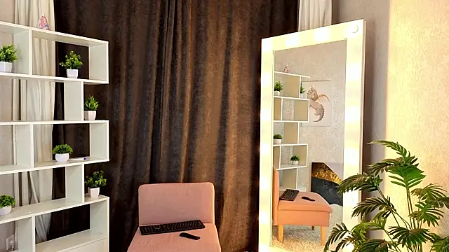 Snapshot of ViollaBloom chatting on 27, 2, 2026 ViollaBloom online show from 27, 2, 2026