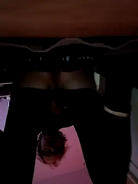 Olivassl22 online show from 25, 3, 2026