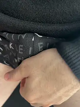 just4play online show from 5, 2, 2026