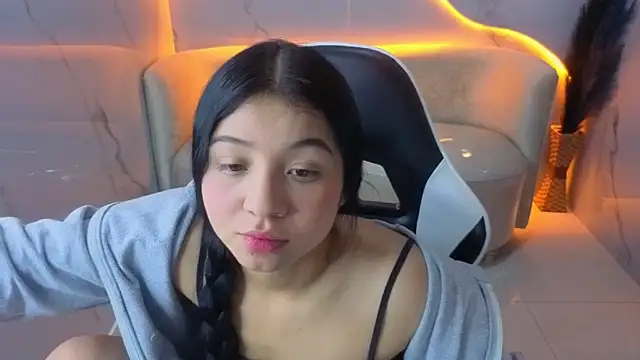 Snapshot of Sofi_Adams_Tx chatting on 22, 12, 2025 Sofi Adams Tx online show from 22, 12, 2025